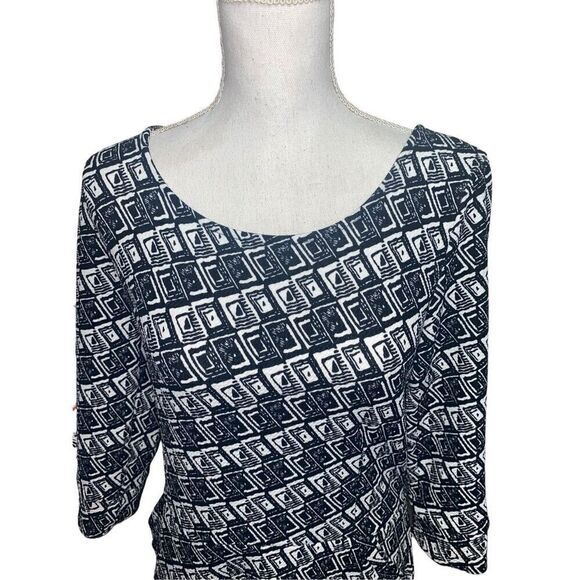 41 Hawthorne Women's Black White Geometric Pattern Skater Dress Medium - Picture 2 of 6